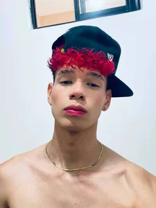 BIG_AVENGERS Red Boy ❤️‍🔥 Bilde