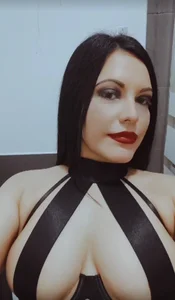 Morena_ojazos_travieza-39 Public Pic 3