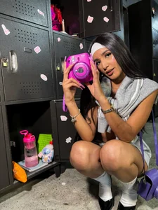 BellaCarteer_: Want to take a picture? 📷 ( фото)