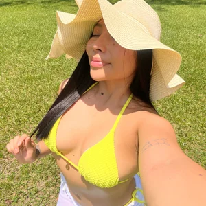 CarolineMaldonado My day off !! 😎☀️ Hình