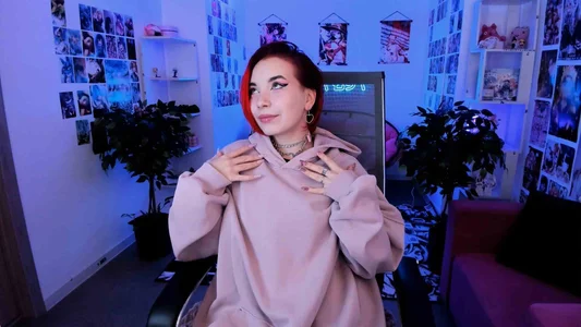 MarcelineChi Cutie is ready to play with you! Pic 2