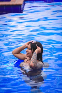 Pool day de ariana_nix Foto 6
