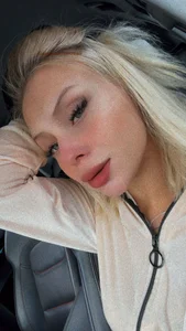 CatriceTrainer's XXX Nude Photo 4