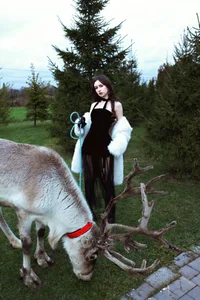 AliceLiddelle Christmas! Pic 3