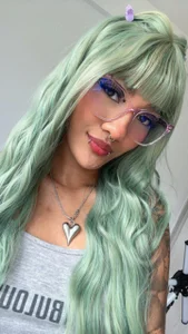 Nixtaylor1のMy wigs and meの 3枚の写真