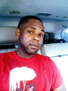 CrookedBeaut Public Foto 8