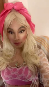 VenusSantana Beautiful May Εικό να 3