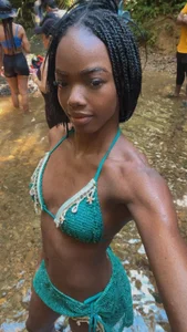 Riri_Blonde10 another day at the beach Pic