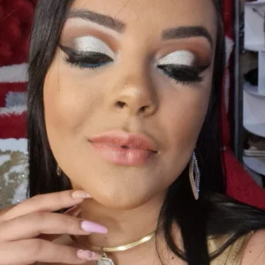 larafoxter LOVE MAKE UP Immagine 