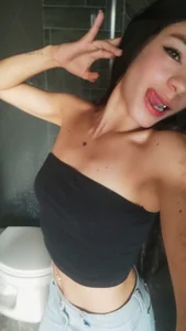 Akuchilove Public Pic 2