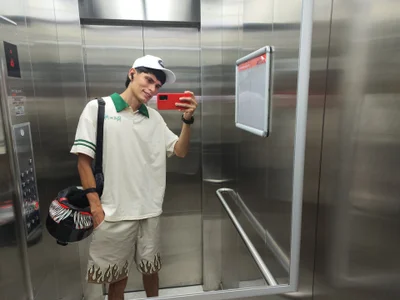 Public de TESEO_HOT  2 Imagens