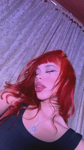 ScarlettRusso1: 🌞🌻🌱 ( 9 фото)