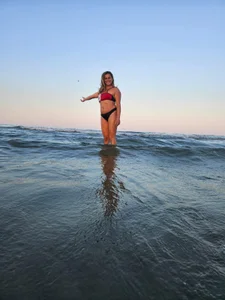 IsabelleCraft Hot ouside Pic 3