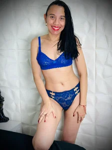 Zdjęcia Lunahot68 😈 Sweet on the outside… but I burn with desire inside 🔥:  4