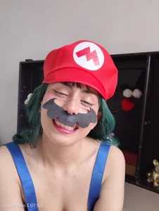 BimboSouls MARIO hot Foto 4