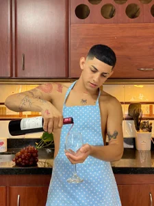 Alex_cute77 chef hot Gambar