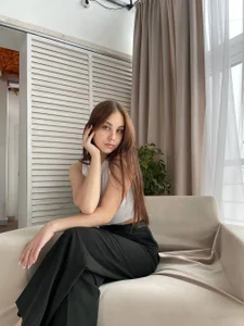 LillianLesterのIt's meの枚の写真