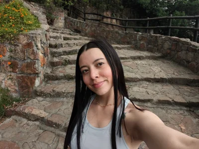 ethan_chloeee hiking in monserrate bogota Poză
