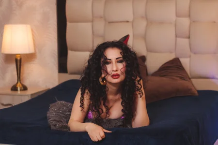 SamanthaAntolin Your wife 🌷 Pic 2