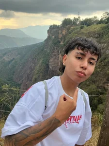 Jonnie-rodriguez Adventure slika 3