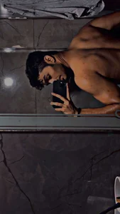 Public od Dark_2465  2 snímek