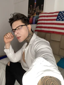 DennisWalkerr Elegant guy ⚜️ 사진 4