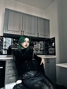 Life de TerrellZolocsik  4 Imagens