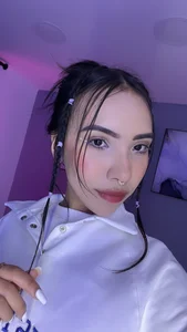 tinymoon-'s photo
