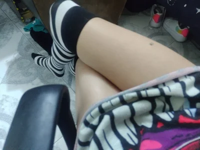 MY LEGS 😉 de Camila---torres  5 Imagens