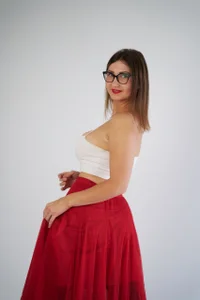 NikkiKisss sexy white and red Pic 9