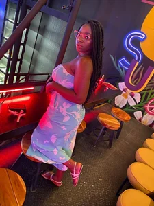 KayaBrown Girl Nigth Immagine 