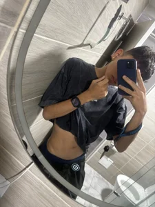 Aquiles_Foxx 🔥 Shy eyes, dangerous intentions. Pic 2