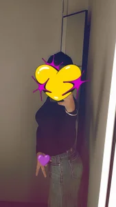 schoolgirlie Public slika