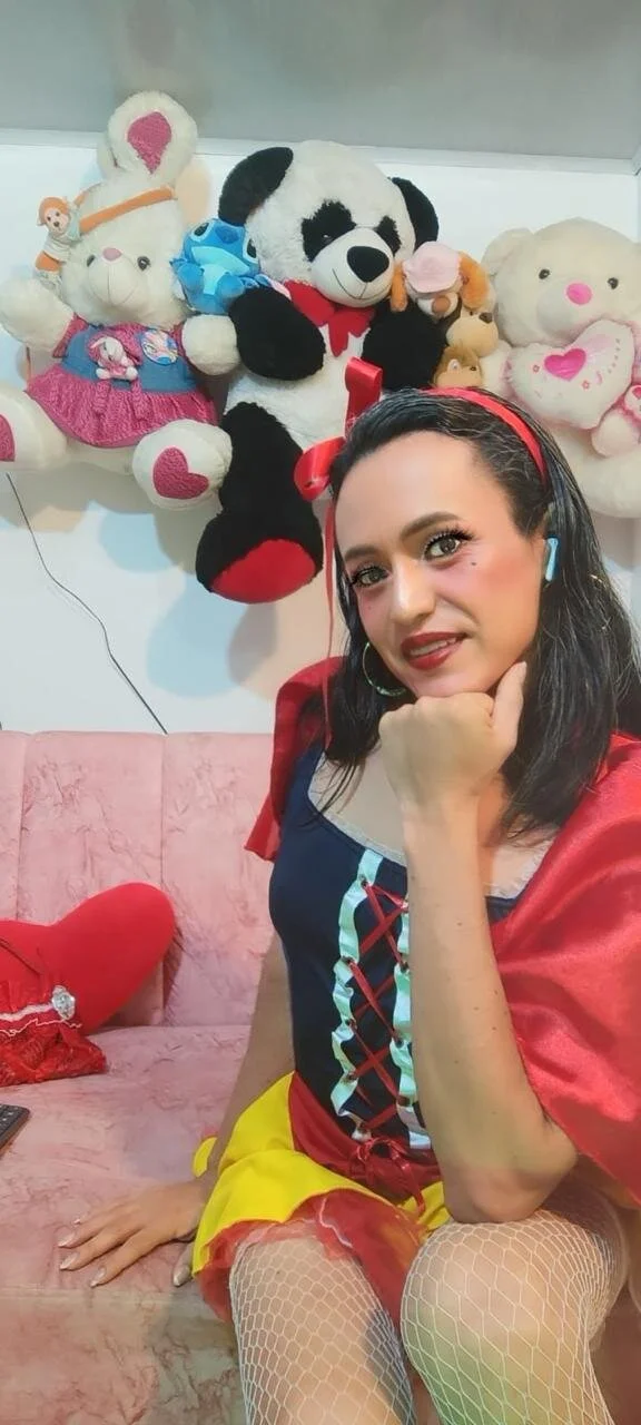 cati_catrina Trending Plaatje 970