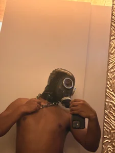GrouchyMathew Public Immagine  5