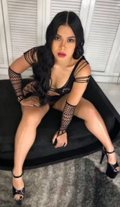 Black de JasmineMore  Imagens