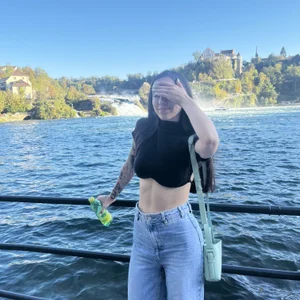 emiliasommer Switzerland ♥ Pic 3