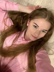 EffieFruin Something about pink makes me smile 💕  3. fénykép