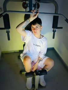 _Hannah_Hot YOUR GYM Poză 3