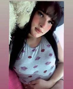 Public de dayanqueen  3 Imagens