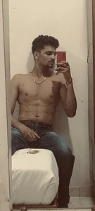 XHUNK_777's XXX Nude Photo 4