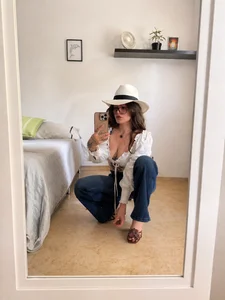 Tallulah_Kinky 🤠 Gambar 2