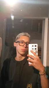 skinny_bigcock02 Public Pic 3