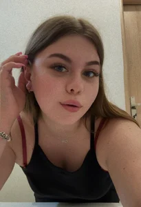 AbbyLuxee Public Poză 2