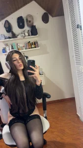 Luna-rose Public Pic