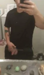 Public de notsure353  3 photos