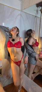 Caroline_lady_ in red, to think of you Pic 2