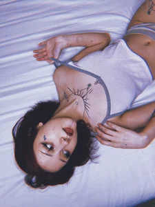 Willow__Love Public Pic 6