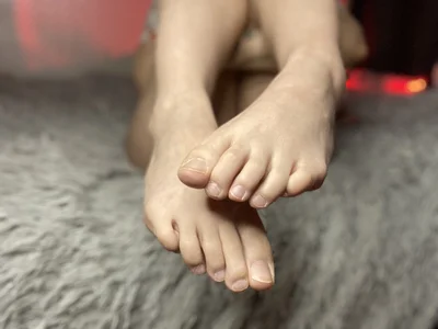 _emmy_dreams emmy feet Pic 4