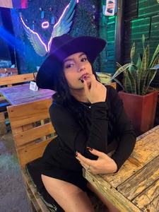 Sally_BlackのTu agropecuaria 🤠💗の 4枚の写真